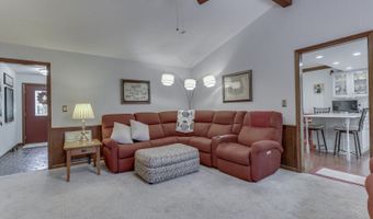 6903 White Pines Ct, Indianapolis, IN 46217