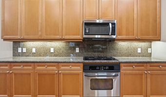 3011 Riverstone Trl 8, Atlanta, GA 30339