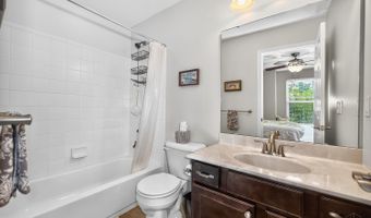 9562 Greenery Ct, Deerfield, OH 45140