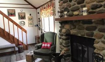 7 Wintergreen Ct, Albrightsville, PA 18210