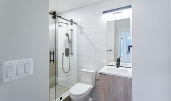 733 8TH St SE 02, Washington, DC 20003