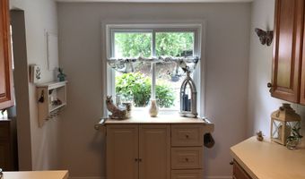 7 Harbour Vlg A, Branford, CT 06405
