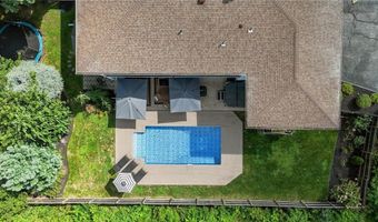 96 Roger Williams Dr, North Kingstown, RI 02852
