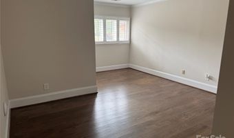 4909 Torrey Pines Ct, Charlotte, NC 28226