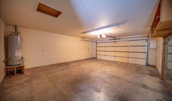1403 S Country Club Cir, Carlsbad, NM 88220