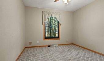 709 W 17TH Dr, Arkdale, WI 54613