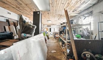 6105 Vine St, Cincinnati, OH 45216