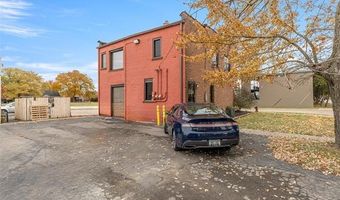 6336 Fox Ave, Allen Park, MI 48101