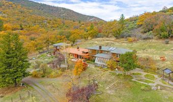 2026 Ashland Mine Rd, Ashland, OR 97520