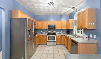 38 Audubon Ln, Coventry, RI 02831