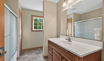 208 Clay St, Anoka, MN 55303