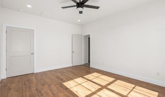 504 Waggoner Ln, Barling, AR 72903