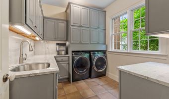 98 Fox Run Rd, Bolton, MA 01740