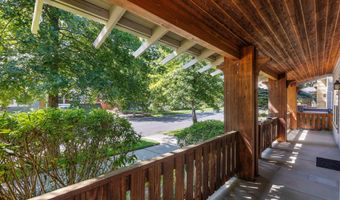 2612 NW Lemhi Pass Dr, Bend, OR 97703