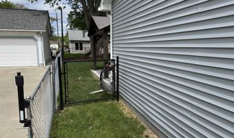 1741 Saint Clair Riv, Algonac, MI 48001