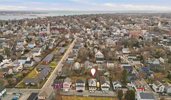 51 Warner St, Newport, RI 02840
