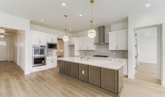 9046 S Shawnee Ct, Aurora, CO 80016