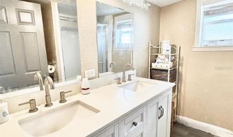 108 EARL St, Auburndale, FL 33823