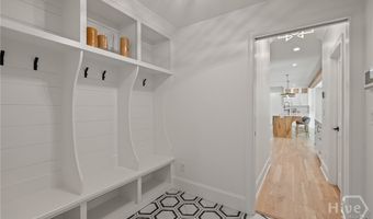 140 Meadowview Rd, Athens, GA 30606