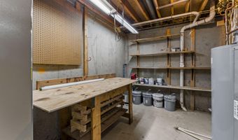 21291 SMOKEHOUSE Ct, Ashburn, VA 20147