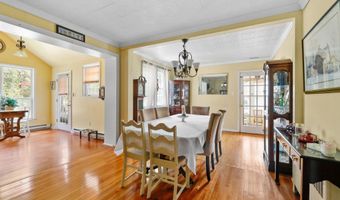 57 S TERRACE Ave, Maple Shade, NJ 08052