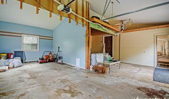 970 Buttrick Ave SE, Ada, MI 49301