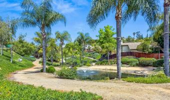 2033 FIESTA Gln, Escondido, CA 92027