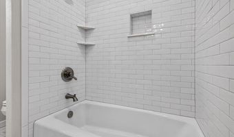 3224 Boardwalk Ct, Bartlesville, OK 74006
