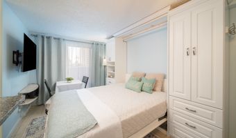 2463 Kuhio Ave 504, Honolulu, HI 96815