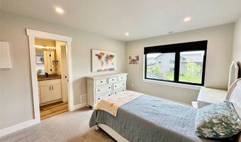 42 Hilgard Peak Ct, Bozeman, MT 59718