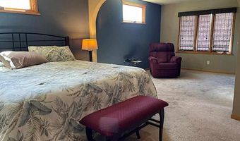 22 Dogwood Blvd, Babbitt, MN 55706