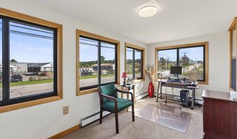 2386 N Belfast Ave, Augusta, ME 04330