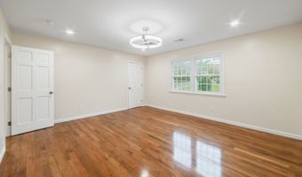 6 El Toro Dr, Bristol, CT 06010