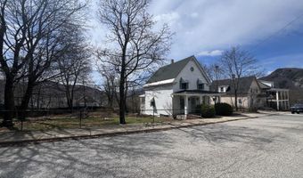86 Elm St, Berlin, NH 03570