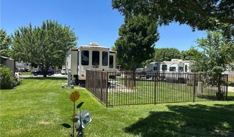 11591 Ridgemark Rd, Apple Valley, CA 92308