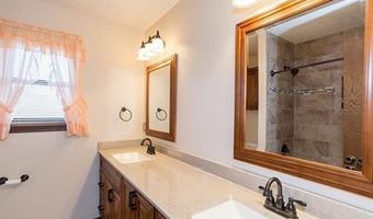 6712 Dorsett Dr, Bartlesville, OK 74006