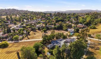 Birch Ave E, Escondido, CA 92027