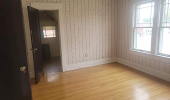 301 S Main St, Ada, OH 45810