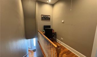 1529 SCHNELL Dr, Arabi, LA 70032