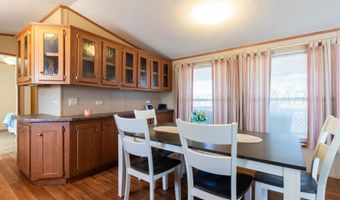 2420 E Willow Creek Dr, Amarillo, TX 79108