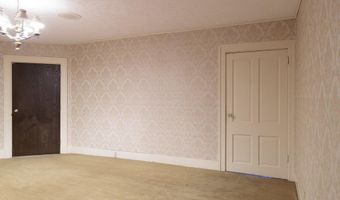 208 W Erie St, Albion, MI 49224