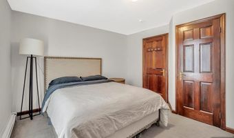 77 Myrtle Ave, Allendale, NJ 07401