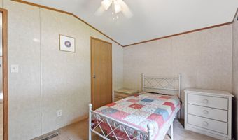42 Sparrow Dr, Augusta, ME 04330