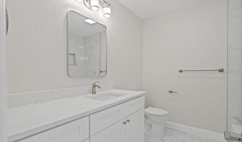 1024 SPINDLE PALM Way, Apollo Beach, FL 33572