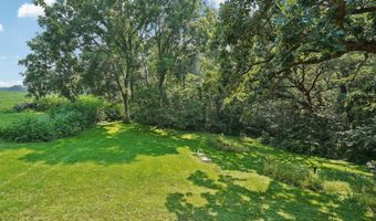 2473 Mt Hope Rd, Dodgeville, WI 53533