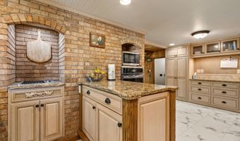 111 NE 15th Ave, Aberdeen, SD 57401