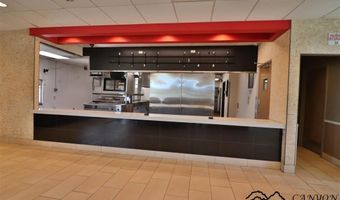 1902 Mountain View Dr, Cody, WY 82414