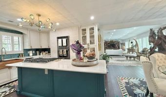 1005 N Shore Dr, Carlsbad, NM 88220