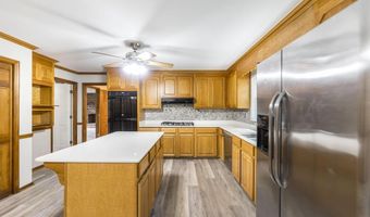 1404 Beaver Oaks Dr, Macon, GA 31220