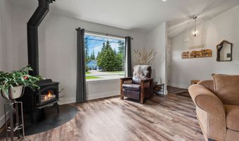 13404 Crescent Moon Dr, Bigfork, MT 59911